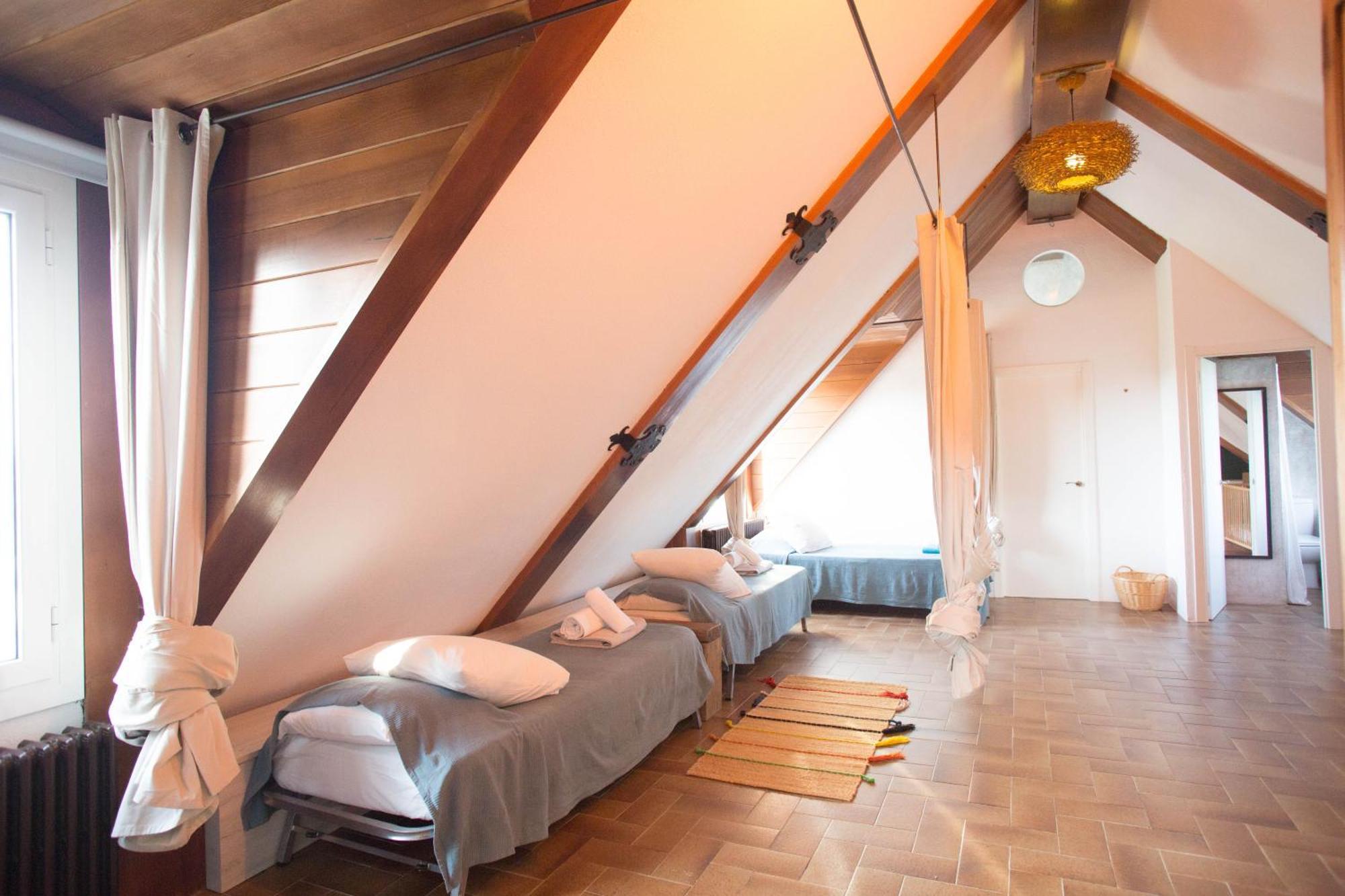 Attic Dels Sentits Otel Perafita Dış mekan fotoğraf