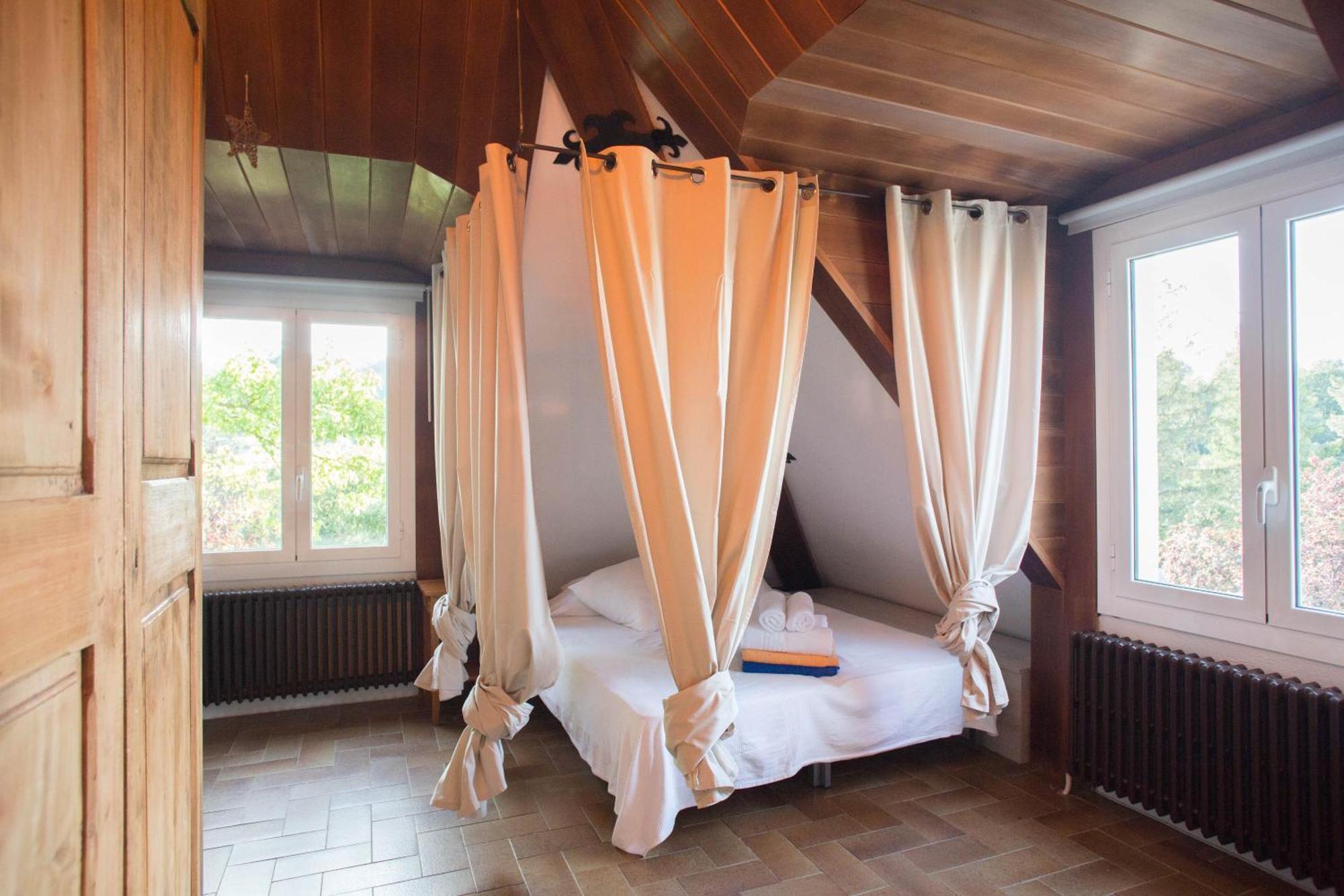 Attic Dels Sentits Otel Perafita Dış mekan fotoğraf